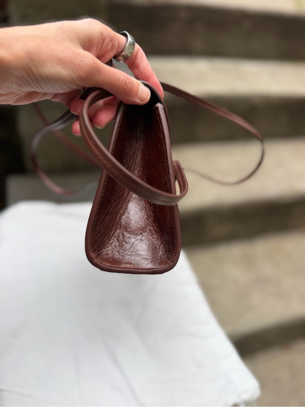 Stunning Reformation Chestnut brown Leather Shoulder Bag EUC - Picture 10 of 11